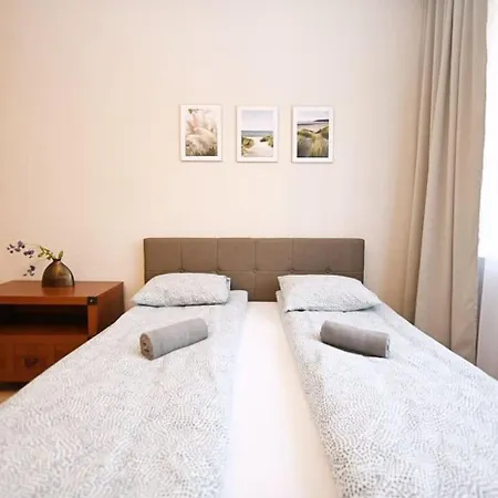 Przytulne Z Klimatyzacja Blisko Plazy By Renters Διαμέρισμα Σόποτ