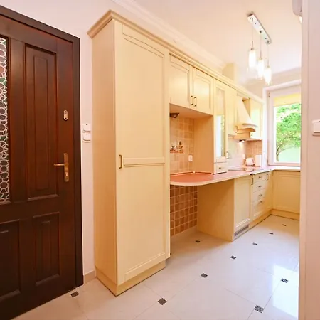 Apartament Przytulne 3city Z Klimatyzacja W Centrum Sopotu By Renters Sopot